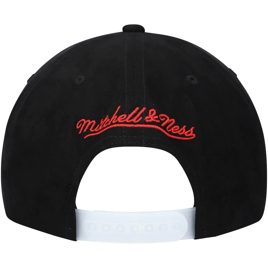 Mitchell & Ness :  Chicago Bulls Day 5 Snapback Hat